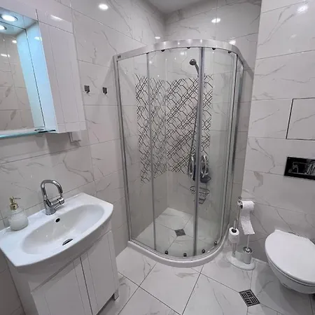 Apartment Paris Luxury Centre 2bdr W Work Desk And Wifi Near Nevsky Cathedral Sofia